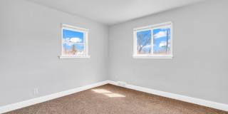 13900 Sussex Street Gallery 17