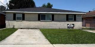 4722 SHALIMAR Drive Gallery 1