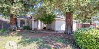 Fresno NorthEast Home, 3BR/2BA, Built 1989 – Across the street from Maple Creek Elementary! Gallery 1