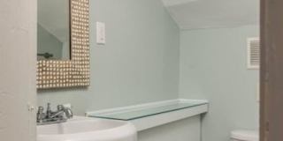 Welcome home to this stunning FULLY FURNISHED and AMPLE FREE PARKING for at least six cars! Gallery 18