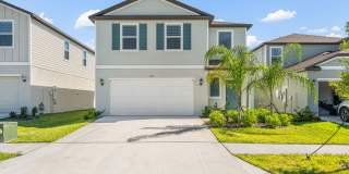 BEAUTIFUL WIMAUMA RESIDENCE FOR RENT Gallery 1