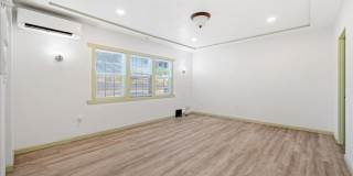 1305 W St Gallery 4