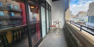 Large Studio 1 bathroom Gallery 6