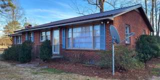3-Bedroom, 1-Bath Home Gallery 1