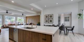 7210 Shallowford Avenue Gallery 27