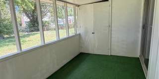 2001 Neville Circle Gallery 9
