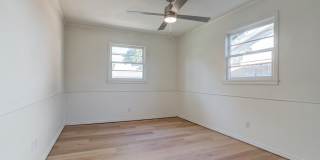 4008 26th Street Gallery 35