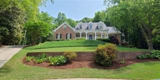 606 Lake Shore Court Gallery 1