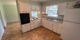Brick home 4BR 1.5BA, garage and fence. 1/2 off move in- call for details Gallery 12