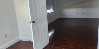 5085 SW 155th Ave Gallery 23