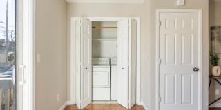 Charming 3 Bedroom Townhome in Highlands Neighborhood Gallery 11