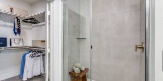 Aura Bella Gallery 21