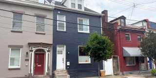 Modern Rental - South Side Gallery 3