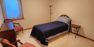 Executive 3+BR, 3BTH Rancher, 2car gar (with ALL utilities only $450/mo) and lawncare and snow removal provided! Gallery 33