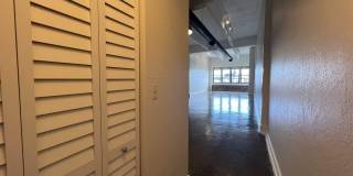 408 S FRONT St Gallery 14