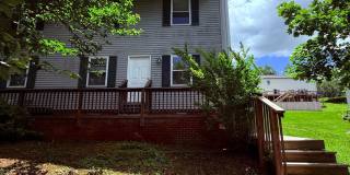3 Bedroom, 2.5 Bath Townhouse 3 Bedroom, 2.5 Bath Townhouse Gallery 1