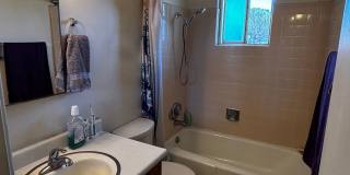 APARTMENT:  APPLE TREE SQUARE APARTMENTS-UPTOWN SEDONA Gallery 9