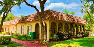 259 S Cypress Road Gallery 21
