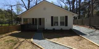 2810 Ashe Street Gallery 2