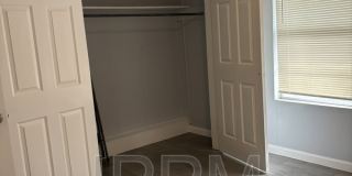 2014 E Monroe Gallery 12