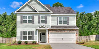 140 Pebble Lane Gallery 1