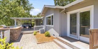 Spacious 4-bedroom 2-Bath in Desirable Area in Walnut Creek! Gallery 11