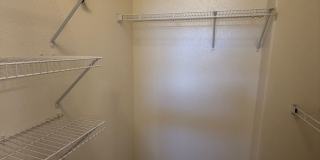 Spacious and Bright 3BD Home in Denver - Available Now Gallery 23