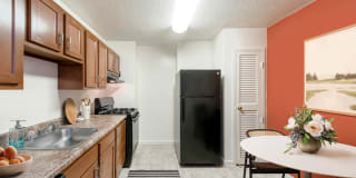The Chateau Apartments Gallery 6
