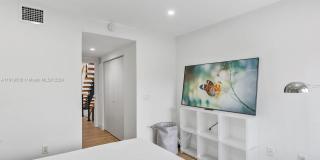 1134 71st Street Gallery 7