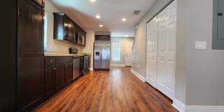 ONE MONTH FREE!!!! Immediate move-in limited offer !!Available !! Gallery 1