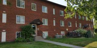 NEW LISTING - AVAILABLE NOW - 1 bedroom, 1 bath luxury condo near UIHC, law, dental, etc. Gallery 1
