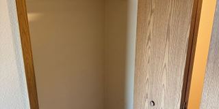 Charming 2-bedroom, 1-bath duplex in Springfield, OR Charming 2-bedroom, 1-bath duplex in Springfield, OR Gallery 11