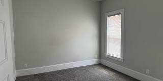 1918 REDELL Street Gallery 16