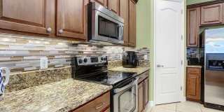 4 Bedroom Single Family Luxury Home in Woodland Lakes Preserve: Fully-Furnished Gallery 12