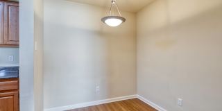 LakeRidge Square Gallery 14