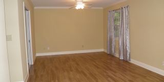 240 NE Yacht Club Drive Gallery 27