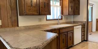 Very Nice 3 Bedroom 2 Bath Home-Located on a Corner Lot Gallery 12