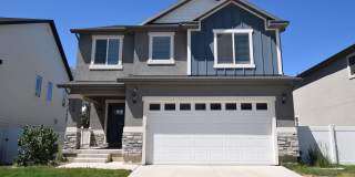 Quiet Family Friendly 4 Bed Home in Bluffdale!! Gallery 1
