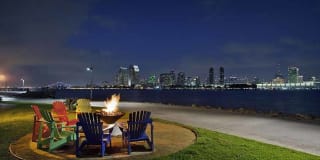 Bayside at Coronado Gallery 29