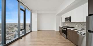 Arrive Michigan Avenue Gallery 16