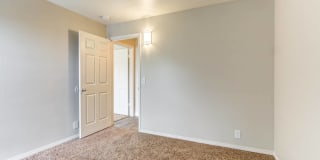 Cliffs at Canyon Ridge Gallery 24