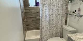 5160 Las Verdes Circle Gallery 20