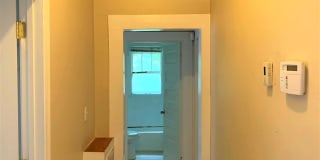 1005 Hampton Street Gallery 2