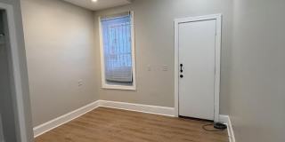 2439 MARYLAND Avenue Gallery 21