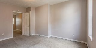 06 - 2013 Gregory Gallery 15