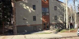 910 W Hallam Street unit: 12 Gallery 28