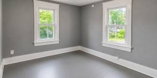 Three-bedroom one bathroom home for rent Gallery 10