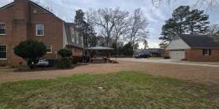 409 N Fulton St ~ Raeford Gallery 38