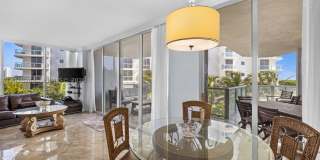 18671 Collins Ave Gallery 23