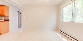 316 MARENGO Avenue Gallery 4